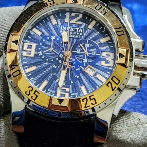 Invicta Reserve Excursion Swiss Made Chrono 10900 Men's Watch - Picture 3 of 9